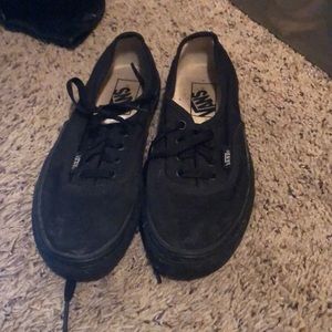 Size 5.5 (women’s) classic vans